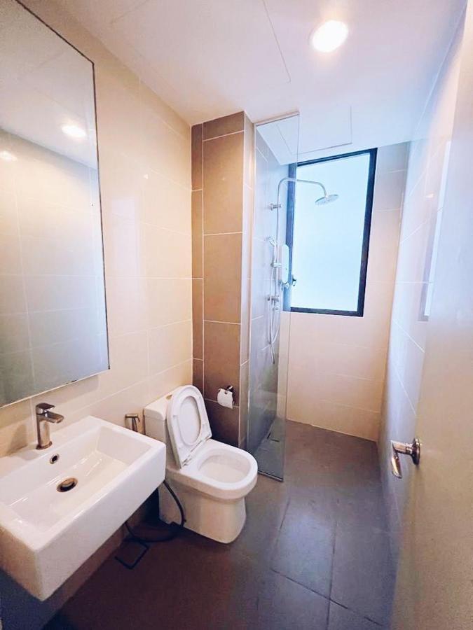 Connected Train 3 Bedrooms - Above Klgateway Mall 14 Kuala Lumpur Bagian luar foto