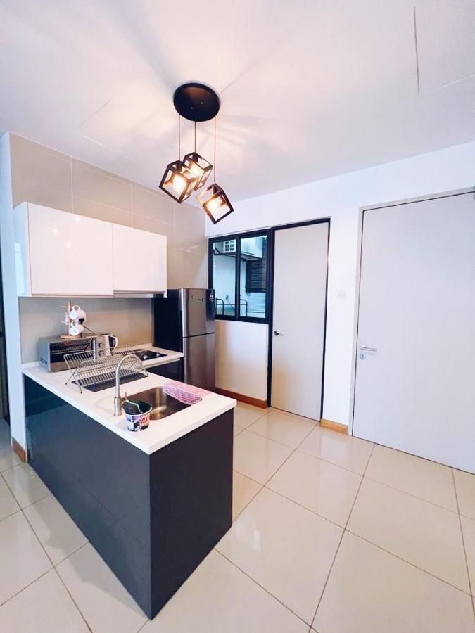 Connected Train 3 Bedrooms - Above Klgateway Mall 14 Kuala Lumpur Bagian luar foto