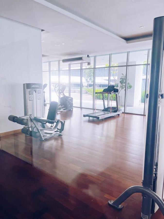 Connected Train 3 Bedrooms - Above Klgateway Mall 14 Kuala Lumpur Bagian luar foto